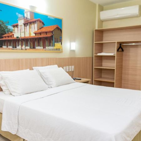 Hotel Express Arrey - Teresina Exteriör bild