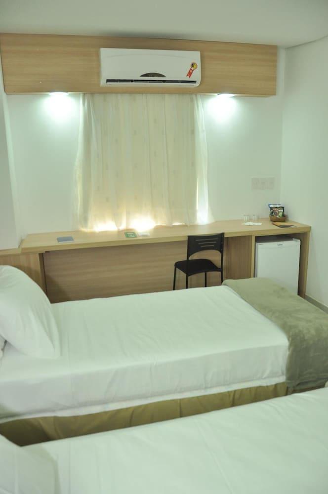 Hotel Express Arrey - Teresina Exteriör bild